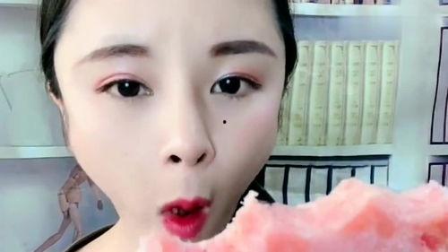 网红美女吃瓜视频,揭秘娱乐圈幕后真相